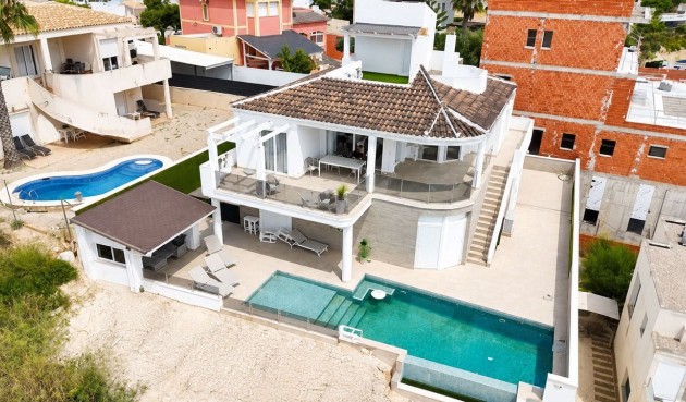 Återförsäljning - Villa -
Ciudad Quesada - Costa Blanca