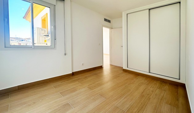 Återförsäljning - Apartment -
Orihuela Costa - Costa Blanca