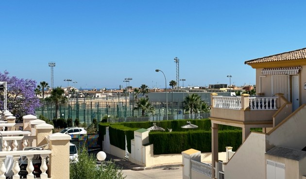 Återförsäljning - Apartment -
Orihuela Costa - Costa Blanca