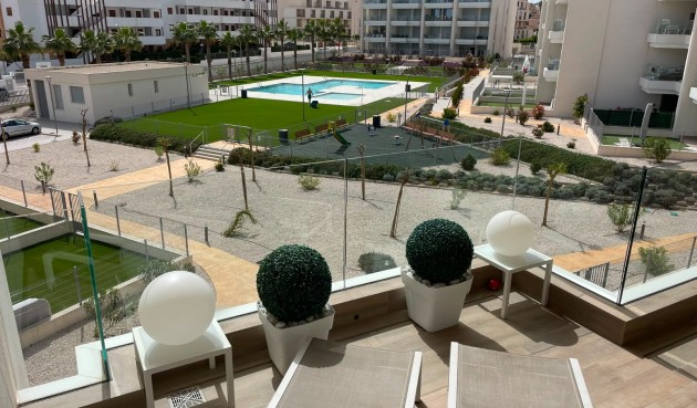 Återförsäljning - Apartment -
Orihuela Costa - Costa Blanca