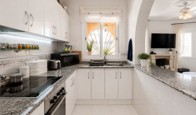 Återförsäljning - Villa -
Ciudad Quesada - Costa Blanca