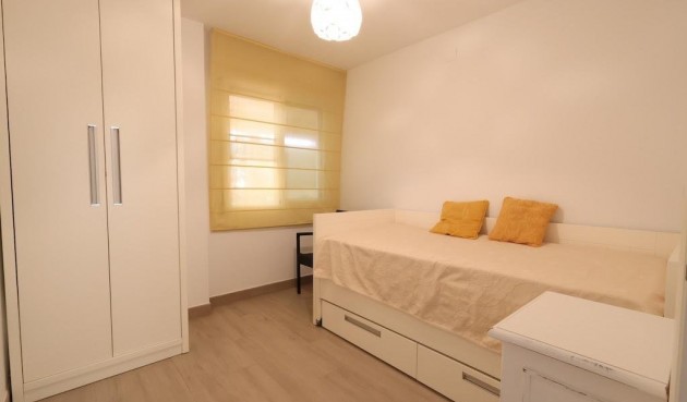 Återförsäljning - Apartment -
Orihuela Costa - Costa Blanca