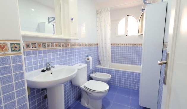 Återförsäljning - Apartment -
Orihuela Costa - Costa Blanca