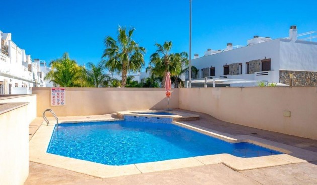 Återförsäljning - Takvåning -
Pilar de la Horadada - Costa Blanca