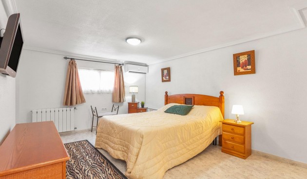 Återförsäljning - Villa -
Torrevieja - Los Balcones - Los Altos del Edén