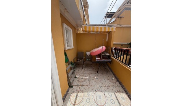 Återförsäljning - Bungalow -
Torrevieja - Zona Los Frutales