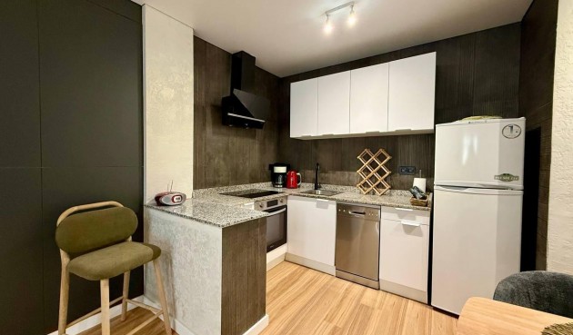 Reventa - Apartment -
Torrevieja - Habaneras