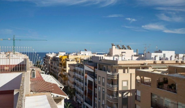 Reventa - Apartment -
Torrevieja - Habaneras