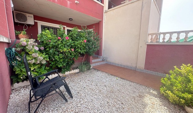 Återförsäljning - Bungalow -
Orihuela Costa - Los Altos