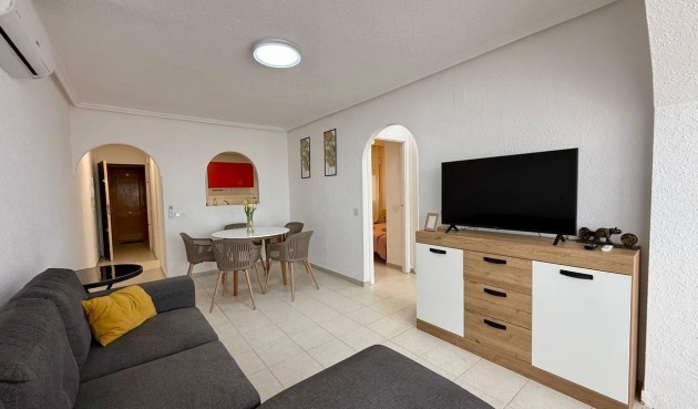 Brukt - Apartment -
Torrevieja - Acequion