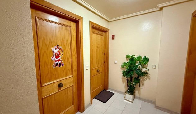 Brukt - Apartment -
Torrevieja - Acequion
