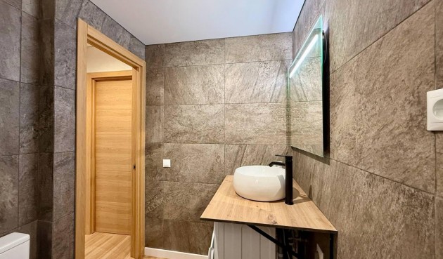 Reventa - Apartment -
Torrevieja - Acequion