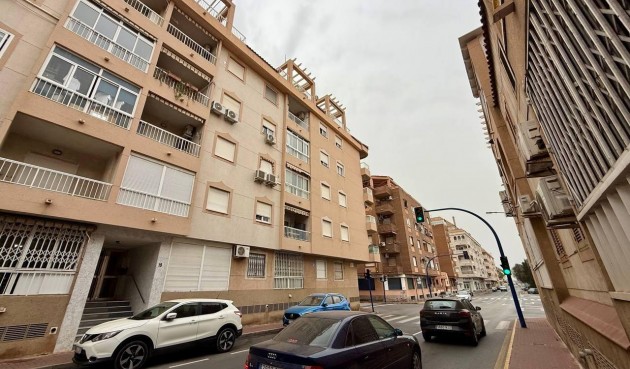 Reventa - Apartment -
Torrevieja - Acequion