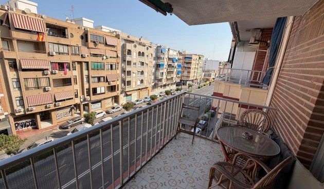 Reventa - Apartment -
Torrevieja - Acequion