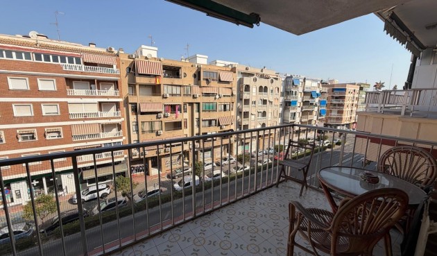 Reventa - Apartment -
Torrevieja - Acequion
