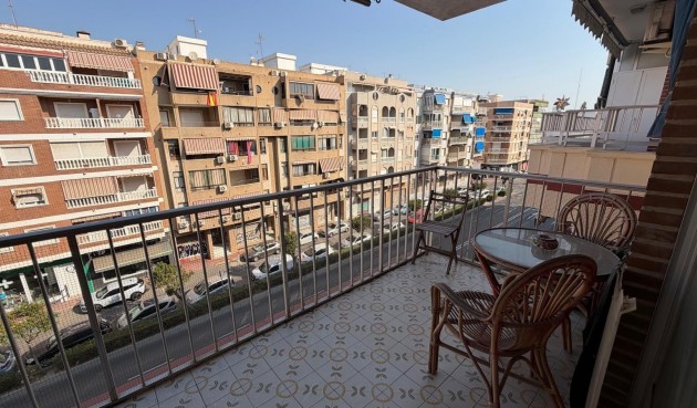 Reventa - Apartment -
Torrevieja - Acequion