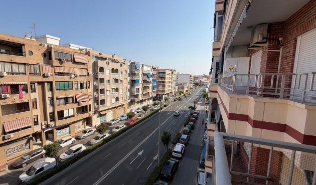 Reventa - Apartment -
Torrevieja - Acequion