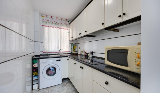 Återförsäljning - Apartment -
Torrevieja - Costa Blanca