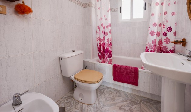 Återförsäljning - Apartment -
Torrevieja - Costa Blanca