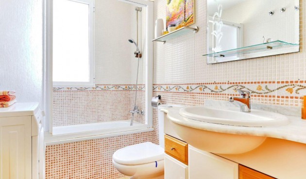 Återförsäljning - Apartment -
Orihuela Costa - Costa Blanca