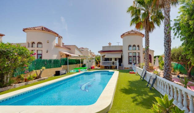 Reventa - Villa -
San Fulgencio - Costa Blanca