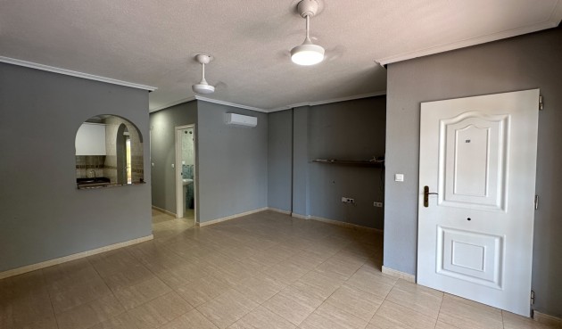 Brukt - Bungalow -
Daya Nueva - Costa Blanca