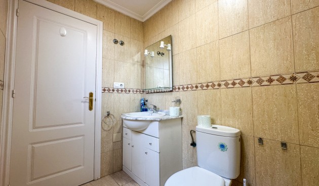 Brukt - Bungalow -
Daya Nueva - Costa Blanca
