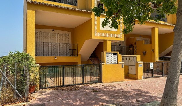 Brukt - Bungalow -
Daya Nueva - Costa Blanca