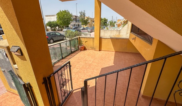 Brukt - Bungalow -
Daya Nueva - Costa Blanca