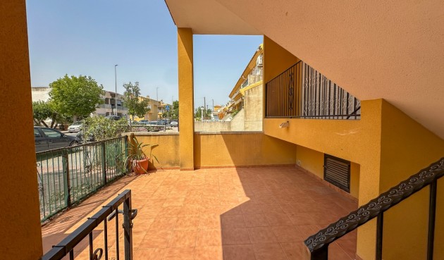 Brukt - Bungalow -
Daya Nueva - Costa Blanca