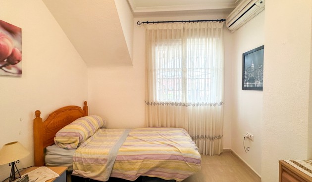 Återförsäljning - Bungalow -
Orihuela Costa - Costa Blanca