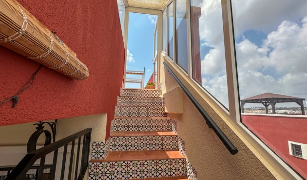 Återförsäljning - Bungalow -
Orihuela Costa - Costa Blanca