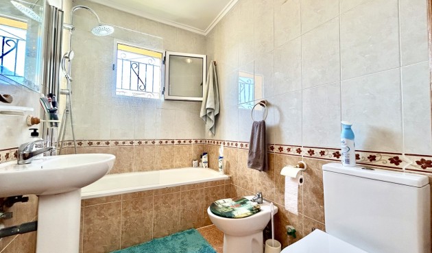 Återförsäljning - Town House -
Los Altos - Costa Blanca