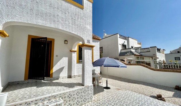 Återförsäljning - Town House -
Los Altos - Costa Blanca