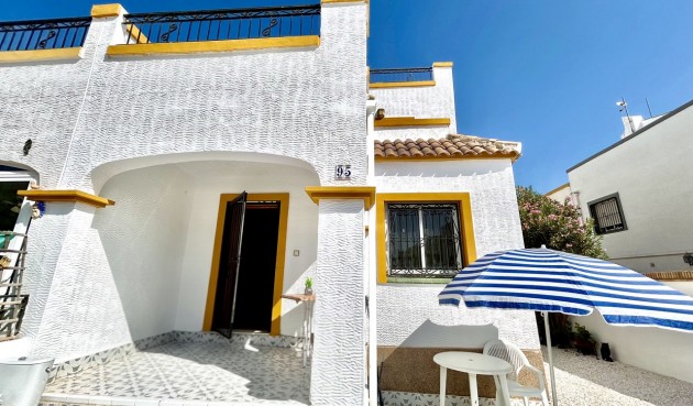 Återförsäljning - Town House -
Los Altos - Costa Blanca