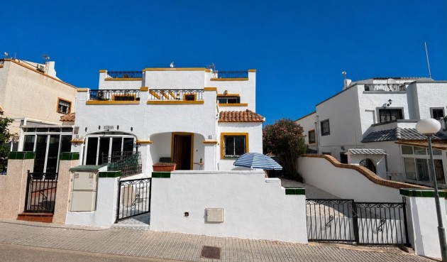 Återförsäljning - Town House -
Los Altos - Costa Blanca