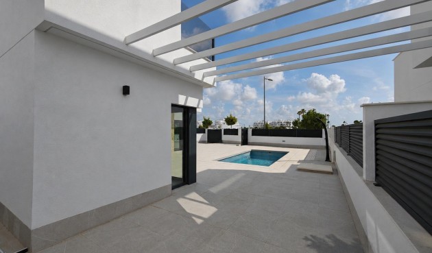Återförsäljning - Villa -
Los Alcazares - Dolores De Pacheco-santa Rosalía