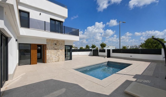 Återförsäljning - Villa -
Los Alcazares - Dolores De Pacheco-santa Rosalía