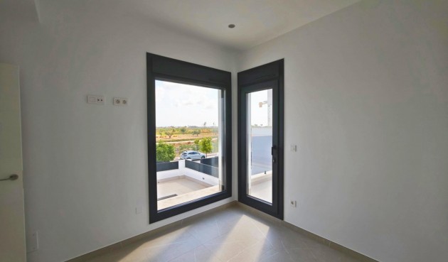 Återförsäljning - Villa -
Los Alcazares - Dolores De Pacheco-santa Rosalía