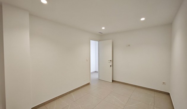 Återförsäljning - Villa -
Los Alcazares - Dolores De Pacheco-santa Rosalía