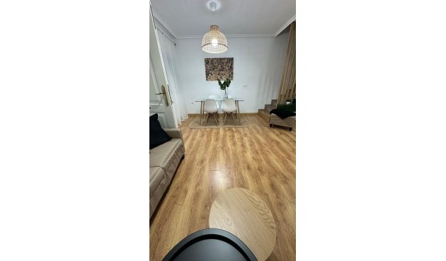 Reventa - Town House -
Orihuela Costa - La Zenia