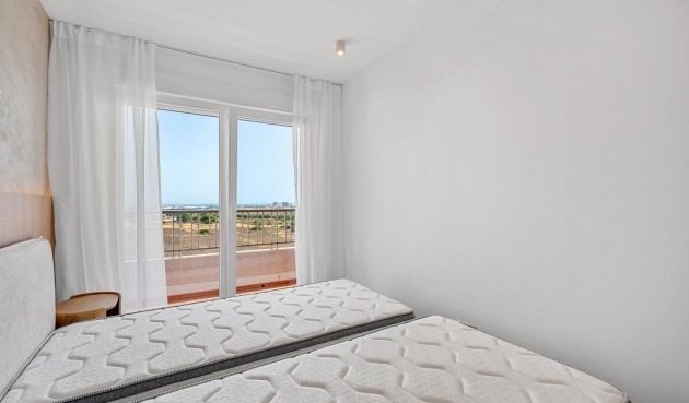 Återförsäljning - Apartment -
Torrevieja - Punta Prima