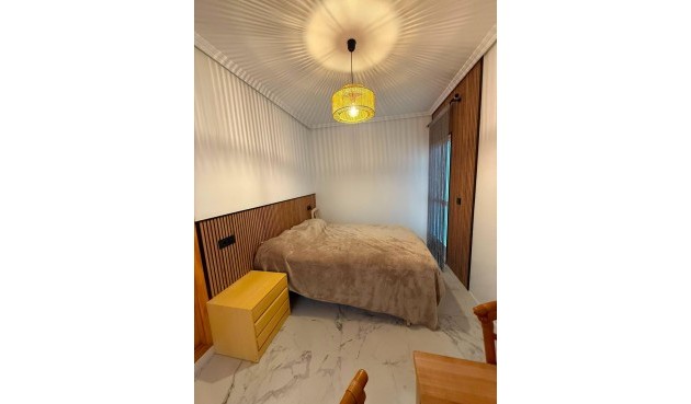 Brukt - Apartment -
Torrevieja - Acequion