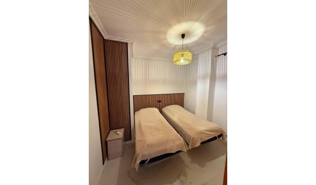 Brukt - Apartment -
Torrevieja - Acequion