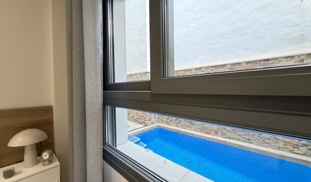 Brukt - Apartment -
Torrevieja - Playa del Cura