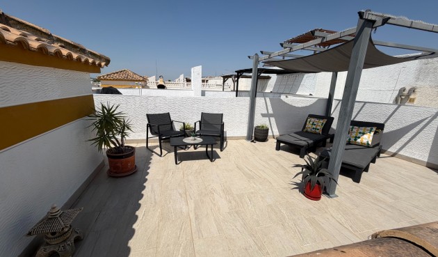 Återförsäljning - Apartment -
Orihuela - Inland