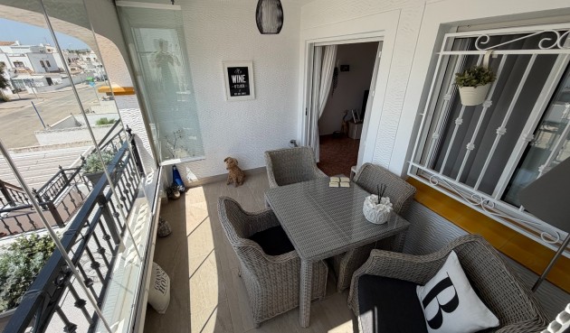 Återförsäljning - Apartment -
Orihuela - Inland