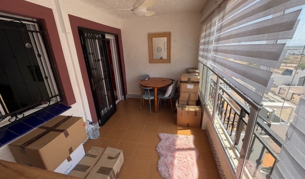 Återförsäljning - Apartment -
Orihuela - Inland