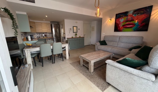 Återförsäljning - Apartment -
Orihuela - Inland