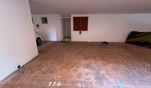 Återförsäljning - Apartment -
Orihuela - Inland
